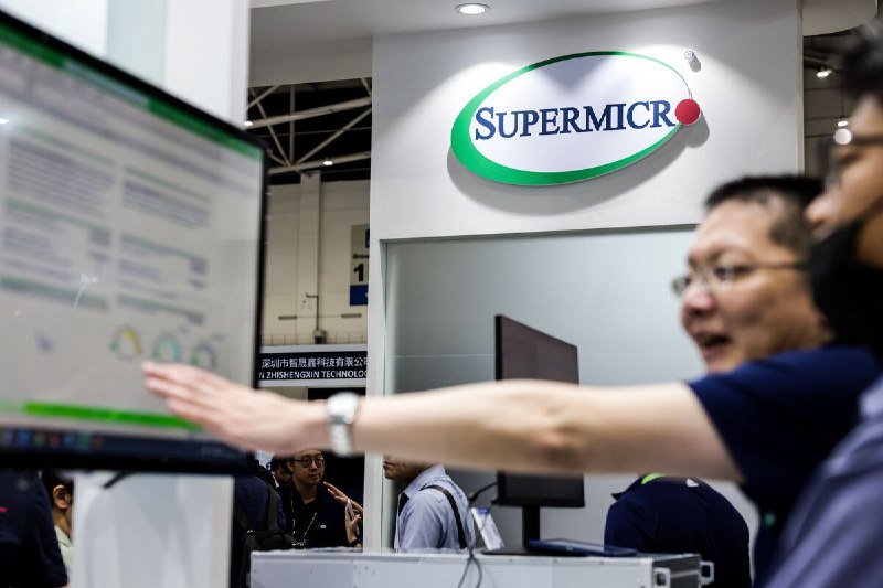📉 超微电脑延迟年报发布，内部审查进行中超微电脑公司（Super Micro Computer Inc.）宣布延迟提交其年度财务报告，原因是其特别董事会委员会正在对内部控制进行审查