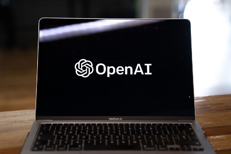 🇨🇳 OpenAI封锁中国市场，阿里巴巴等巨头迅速填补空缺OpenAI突然宣布将从7月起禁止中国用户访问其服务，引发了行业震荡