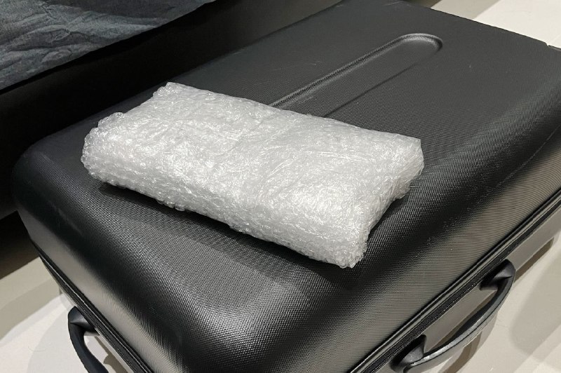 揭秘将英伟达芯片偷偷带入中国的地下网络Telegraph揭秘将英伟达芯片偷偷带入中国的地下网络去年秋天，一名在新加坡留学的26岁中国学生收拾行李准备回国度假