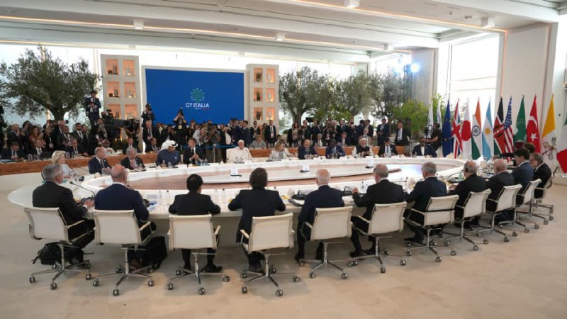 🌎G7 针对中国，教皇警告人工智能，领导人解决移民问题意大利举行的 G7 峰会见证了经济和社会问题的交织
