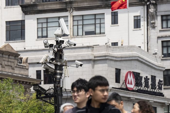 🤖中国的人工智能雄心：国家力量与创新之间的博弈中国正在积极追求人工智能主导地位，利用国家资源与美国科技巨头竞争