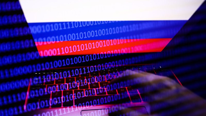 🤖 AI聊天机器人遭俄罗斯虚假信息“感染”根据NewsGuard的报告，一个俄罗斯虚假信息网络成功地将亲克里姆林宫的宣传内容“植入”到全球多个主流AI聊天机器人中
