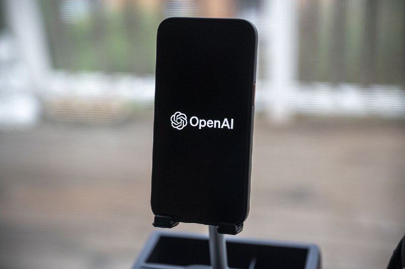 📰 OpenAI 移除试图利用 ChatGPT 影响美国选举的伊朗账户OpenAI 已对一网络伊朗账户采取行动，这些账户利用其 ChatGPT 聊天机器人进行了一场旨在影响即将到来的美国总统选举的外国干预活动
