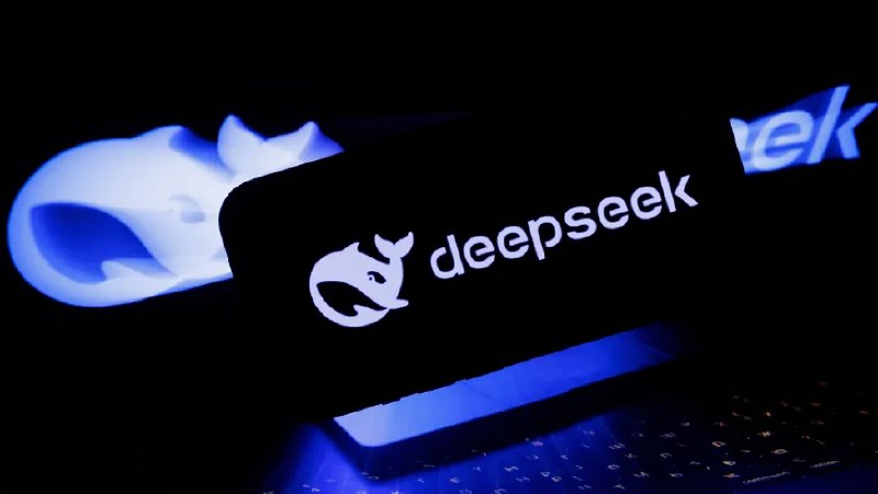 消息称DeepSeek已融资1000亿元：两次上调目标 腾讯、宁德时代投资10月22日，据彭博社报道，DeepSeek已在最新一轮融资中筹集了约1000亿元人民币(约合150亿美元)资金，这是中国有史以来规模最大的融资之一，也表明这家创业公司在全球内与Anthropic、OpenAI等公司展开竞争的雄心