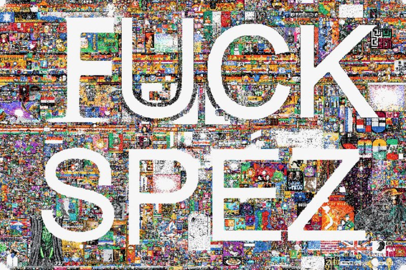 ↩️🖼 Reddit 公共画布在巨大的咒骂信息中结束 用户在 r/place 即将结束时只能用白色书写，冷却时间缩减到20秒，画布将会在众人的填充下