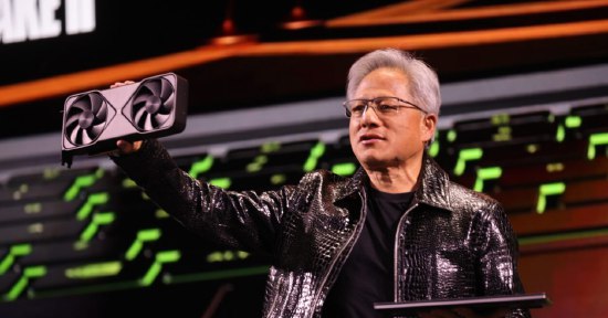 美科技股上涨势头减弱在美联储释放9月降息可能性后，地产、银行和制造业板块普遍走强，但华尔街“七巨头”科技股（亚马逊、谷歌、苹果、Meta、微软、英伟达和特斯拉）的前景却趋于不明