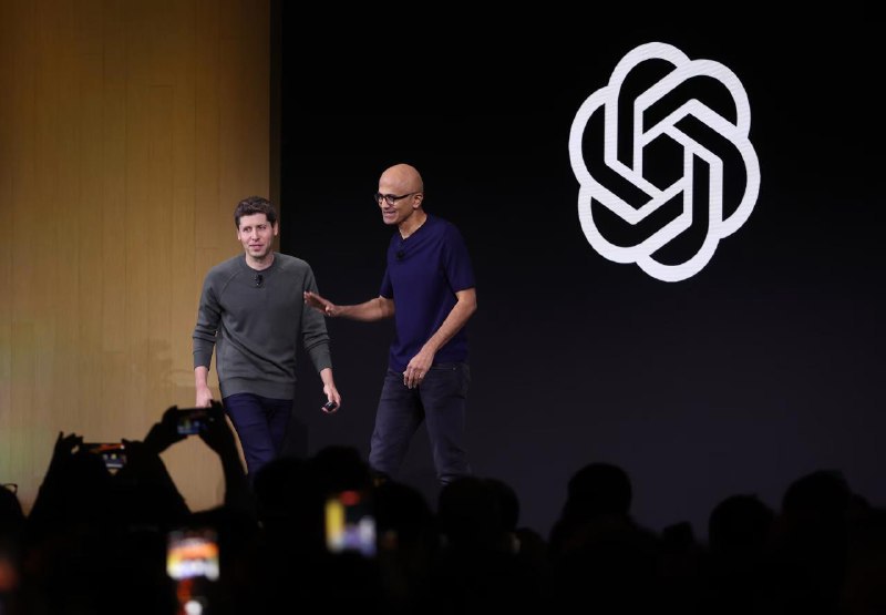 Altman与纳德拉：AI繁荣的盟友渐行渐远OpenAI与微软的合作关系出现裂痕