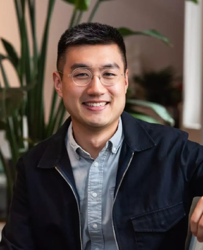 亚马逊AGI实验室负责人离职：华人高管 任职不到两年2月25日，据CNBC报道，亚马逊通用人工智能(AGI)实验室负责人、华人高管大卫·栾(David Luan)周二宣布离职，任职不到两年