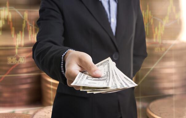 甲骨文借 AI 编程规避“SaaS 危机”：三季度营收增长 22%甲骨文（Oracle）近日发布第三季度财报