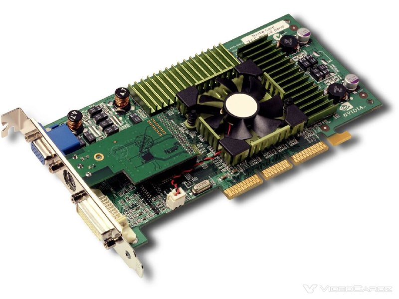 GeForce 3迎来25岁 从此开启了PC游戏黄金时代25年前的今天，英伟达GeForce 3问世（该显卡于2001年2月27日发布），它是业界首款支持可编程着色器的GPU，同时也开启了令人难忘的PC游戏黄金时代