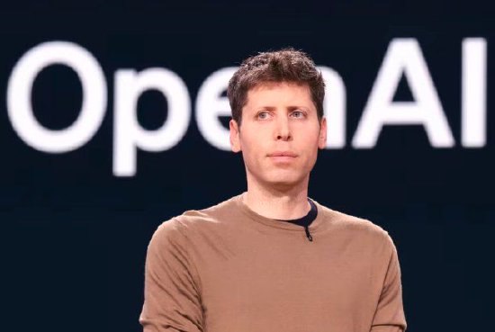 OpenAI计划到2030年投入总计约6000亿美元用于算力建设OpenAI向投资者表示，目前计划到2030年投入总计约6000亿美元用于算力建设