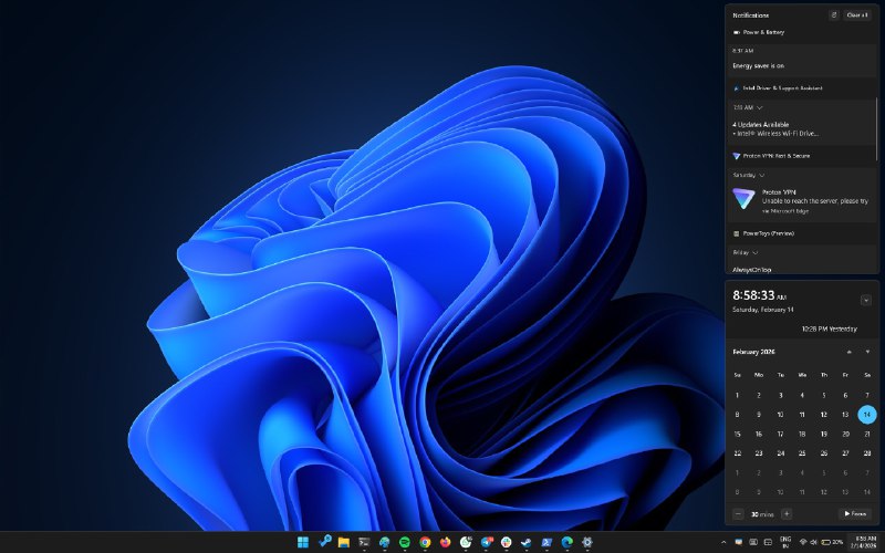 前微软高管揭秘：Windows 11为了追求“对称美学”而砍掉了垂直任务栏现任 Shopify 首席技术官、前微软必应（Bing）及广告业务负责人米哈伊尔·帕拉OX（Mikhail Parakhin）近日在社交媒体上透露，他曾极力反对微软在 Windows 11 中移除可移动任务栏的决定