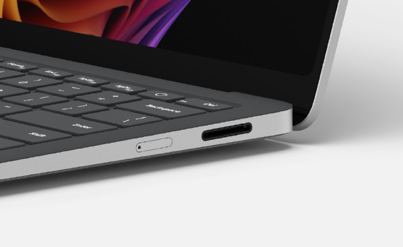 微软发布搭载 5G 通信能力的新款 Surface Laptop2025 年 1 月下旬，微软宣布推出两款面向商务用户的全新Surface笔记本电脑Surface Laptop 和 Surface Pro，均搭载英特尔最新的酷睿 Ultra 200 系列处理器