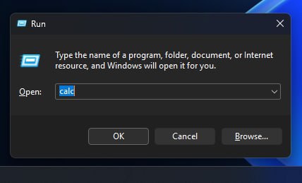 Windows 11即将支持“运行”对话框的暗黑模式Windows 11虽然已经支持暗黑模式，但新旧应用之间一直存在不一致问题