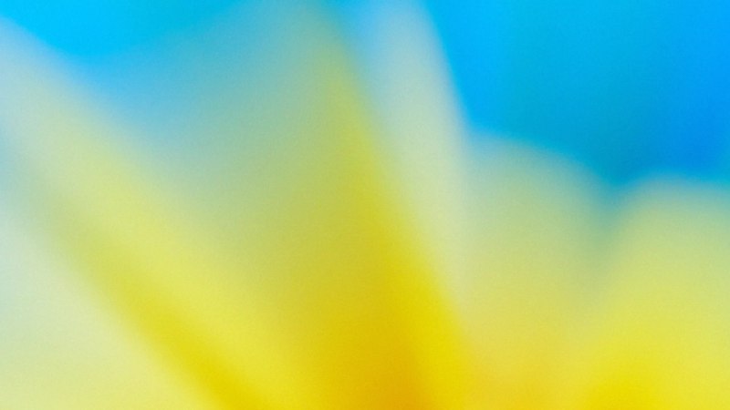 OpenAI在卷入16岁少年自杀事件后承诺改进保障措施OpenAI周二在一篇博客文章中详细介绍了其计划，以解决ChatGPT在处理“敏感情况”时的缺点