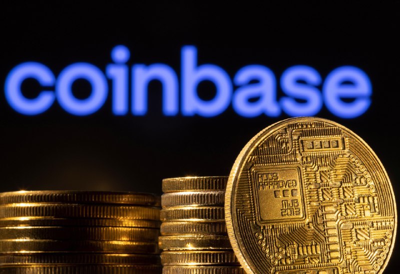 📈Coinbase 纳入标普 500 指数，股价飙升* Coinbase 股价周二上涨近 15%，成为首家被纳入标普 500 指数的加密货币公司