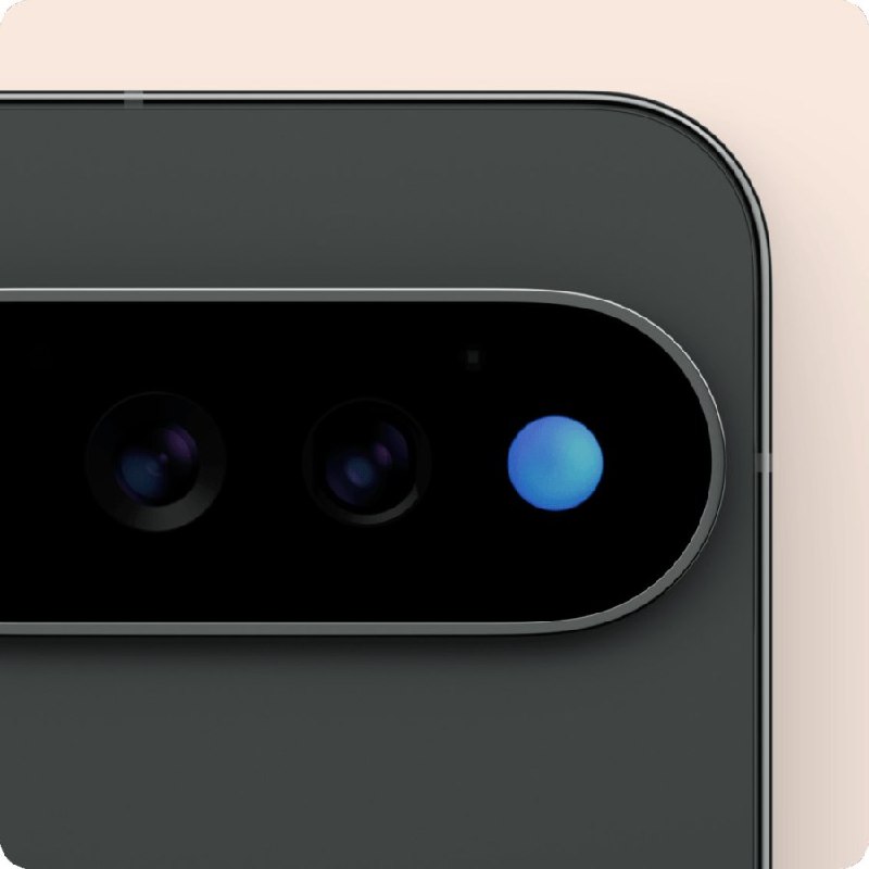 Google Pixel 11 Pro营销宣传物料泄漏 部分硬件规格及发布时间获确认继上周公布Google Pixel 11 及 Pixel 11 Pro Fold 的相关宣传材料后，知名爆料人士 Evan Blass（即 @evleaks）于 2026 年 8 月 3 日再次曝光了Pixel 11 Pro的营销物料
