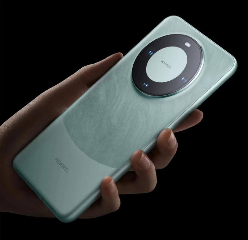 华为Mate 60开售 支持卫星通话接入盘古人工智能大模型华为今日在华为商城上线“HUAWEI Mate 60 Pro先锋计划”，12：08开售，共4款配色