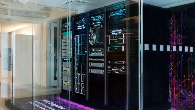 🤖 日本将斥资2亿美元升级超级计算机，提升人工智能能力日本国立产业技术综合研究所（AIST）将从惠普企业（HPE）获得价值2亿美元的人工智能服务器，用于升级其人工智能桥接云基础设施（ABCI）超级计算机