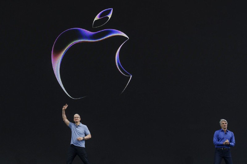 苹果智能（Apple Intelligence）将自动在设备端和云端 AI 之间进行抉择据彭博社报道，苹果正在为下周在 WWDC 2024 上揭晓的新 AI 系统做准备，这个系统将在 iPhone、iPad 和 Mac 上推出，并将被称为 Apple Intelligence