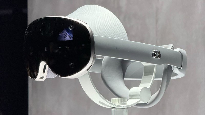 三星将于明日发布Apple Vision Pro的混合现实头戴设备竞品三星将在明天举办 Galaxy 活动，届时公司将正式发布备受期待的“Project Moohan”混合现实头戴设备，其定位为 Apple Vision Pro 的有力竞争者