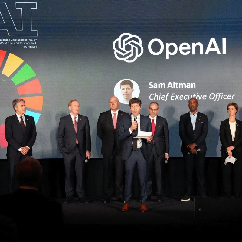 OpenAI“星际之门”再弃一国项目 微软接管获3万块英伟达芯片算力4月15日，据彭博社报道，微软公司已同意租用位于挪威一处数据中心的算力容量，该设施最初是为OpenAI准备，并作为这家人工智能公司“星际之门”项目的一部分进行宣传