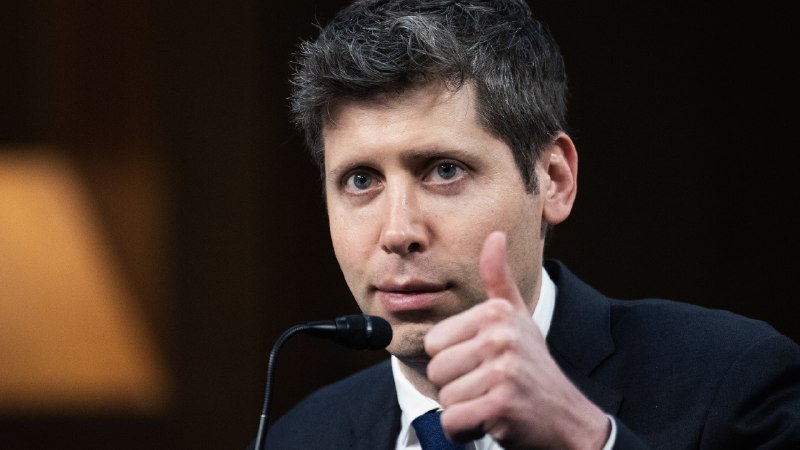 🤖 OpenAI GPT-5：更少谄媚，但对不当内容容忍度更高OpenAI最新旗舰模型GPT-5被首席执行官Sam Altman誉为“合法的博士级专家”