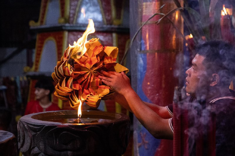 🐎 全球逾十亿人共庆马年新春，科技元素点亮传统佳节2026年2月17日，全球超过10亿人共同迎来农历马年