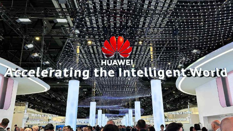 📱 华为发布首款纯鸿蒙系统旗舰手机Pura X，搭载自研HarmonyOS Next操作系统，不再依赖谷歌安卓