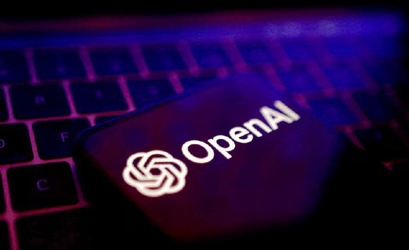 OpenAI与微软矛盾加剧，或将提起反垄断申诉，关键合作陷僵局据《华尔街日报》报道，OpenAI与微软在AI合作关系和股权转换等核心议题上矛盾升级