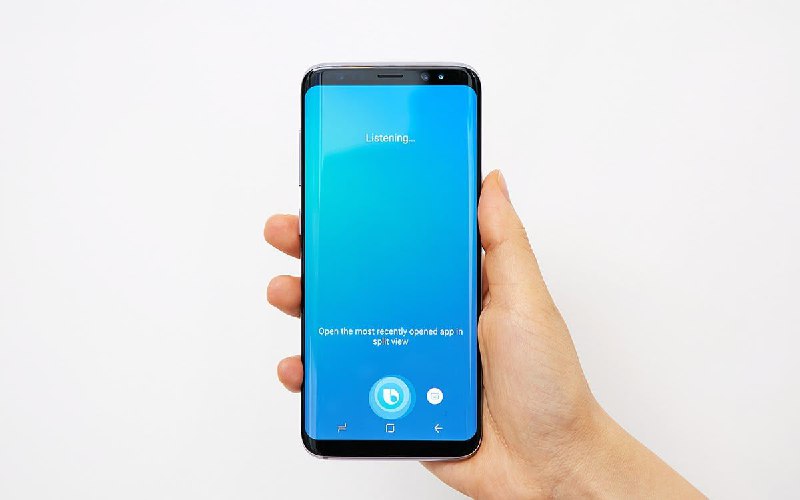 三星效仿苹果AI战略 将Perplexity AI集成进Bixby语音助手继苹果为Siri引入多模型AI策略后，三星也开始效仿类似路径，计划在即将发布的Galaxy S26系列中，将Perplexity的AI技术集成至自家Bixby语音助手中
