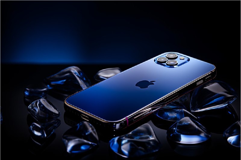 苹果紧急回应 Siri 推迟传闻:2026年年内如期发布针对彭博社披露的新版 Siri 功能跳票消息及由此引发的股价动荡，苹果公司今日通过 CNBC 发表紧急声明，确认更智能、更个性化的新版 Siri 仍将按原计划于2026年内正式推出