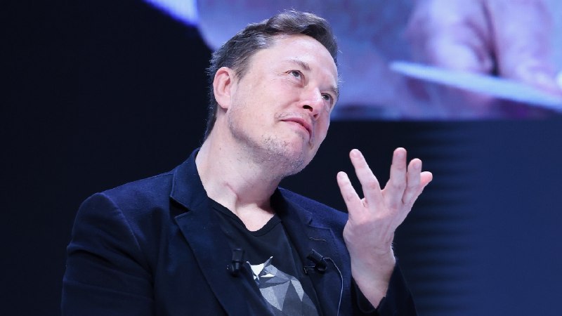 🤖 马斯克为卡玛拉·哈里斯的深度伪造视频辩护，引发关于言论自由和人工智能监管的辩论埃隆·马斯克为其分享副总统卡玛拉·哈里斯的深度伪造视频辩护，称其为一种讽刺形式