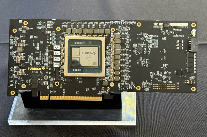 Meta正在洽谈收购AI芯片公司FuriosaAIFuriosaAI 开发的芯片可以加速人工智能模型的运行和服务，包括 Meta 的 Llama 2 和 Llama 3 等文本生成模型