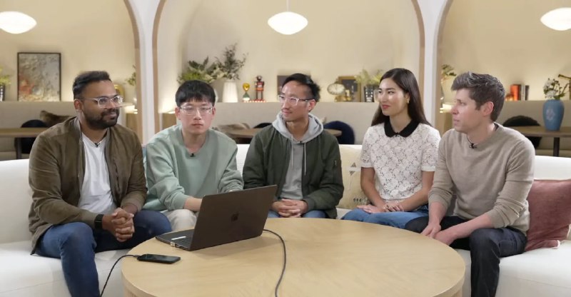 🤖 ChatGPT重磅升级：智能代理模式开启“行动”新纪元OpenAI今日宣布推出ChatGPT的全新“代理模式”，该模式将ChatGPT从一个信息提供者转变为一个能够自主执行复杂任务的智能代理