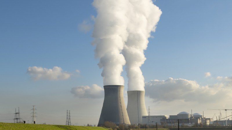 ⚛️ 谷歌与西屋合作，利用AI建造10座核反应堆，以满足AI能源需求美国总统宣布了一项920亿美元的AI相关投资计划，其中包括西屋公司与谷歌合作建造10座新的核反应堆