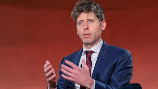 OpenAI完成1220亿美元融资 估值达8520亿美元OpenAI已完成一轮融资交易，以8520亿美元估值向投资者募资1220亿美元